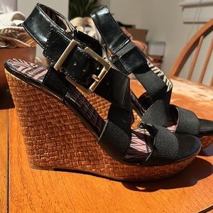 Jessica Simpson wedges
